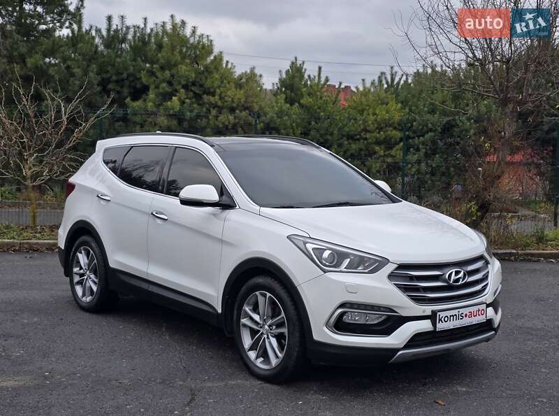 Внедорожник / Кроссовер Hyundai Santa FE 2016 в Хмельницком