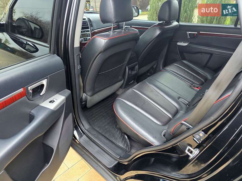 Внедорожник / Кроссовер Hyundai Santa FE 2009 в Днепре