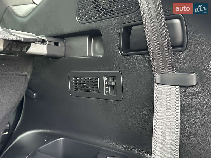 Внедорожник / Кроссовер Hyundai Santa FE 2014 в Радивилове