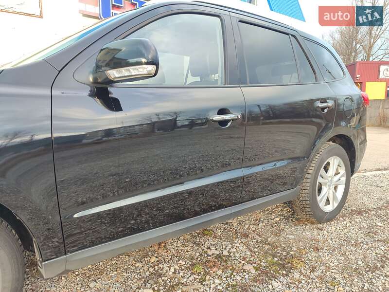 Внедорожник / Кроссовер Hyundai Santa FE 2010 в Ивано-Франковске