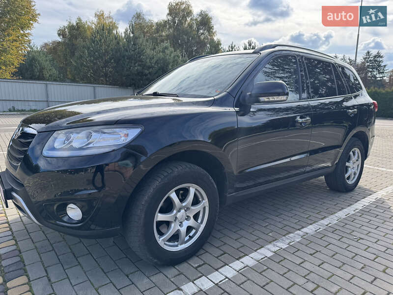 Позашляховик / Кросовер Hyundai Santa FE 2012 в Луцьку