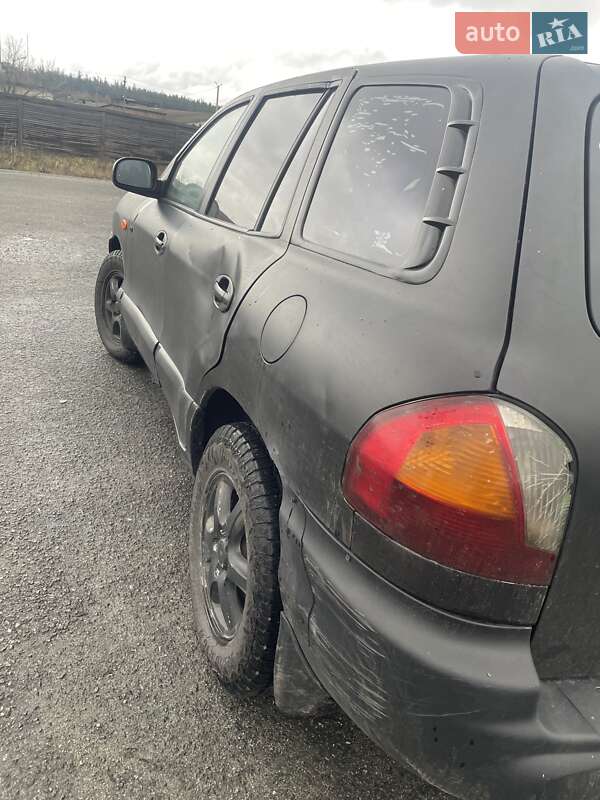 Позашляховик / Кросовер Hyundai Santa FE 2003 в Києві