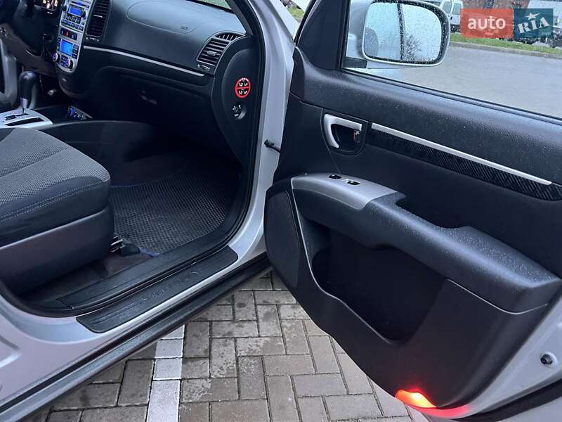 Позашляховик / Кросовер Hyundai Santa FE 2006 в Житомирі