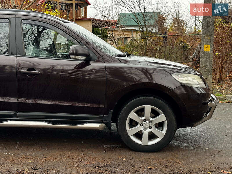 Внедорожник / Кроссовер Hyundai Santa FE 2009 в Киеве