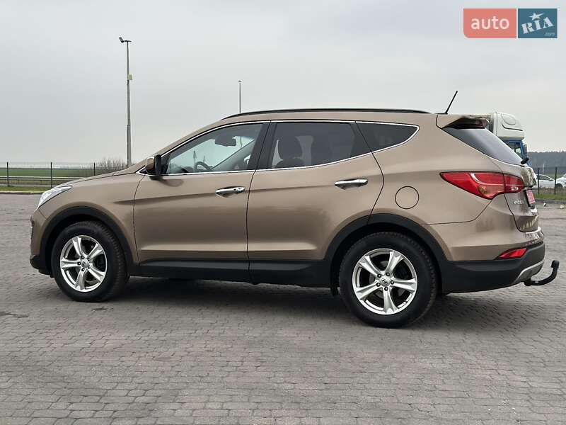Позашляховик / Кросовер Hyundai Santa FE 2013 в Бродах фото 5 Позашляховик / Кросовер Hyundai Santa FE 2013 в Бродах