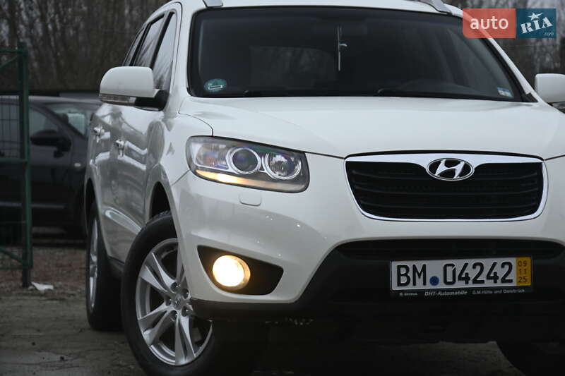 Внедорожник / Кроссовер Hyundai Santa FE 2011 в Бердичеве