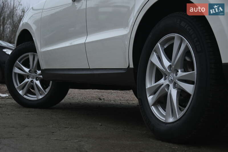 Внедорожник / Кроссовер Hyundai Santa FE 2011 в Бердичеве