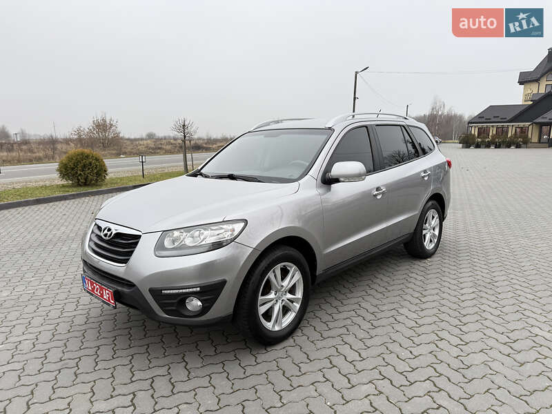 Внедорожник / Кроссовер Hyundai Santa FE 2011 в Коломые