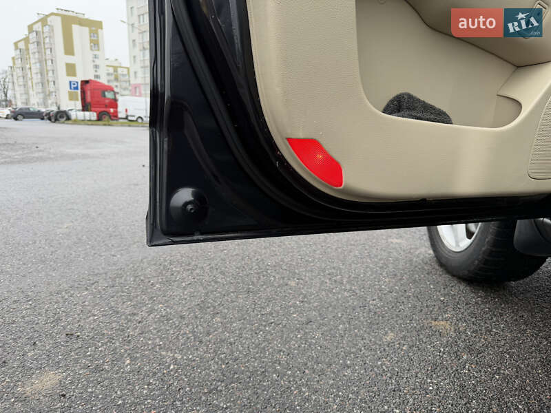 Внедорожник / Кроссовер Hyundai Santa FE 2006 в Виннице