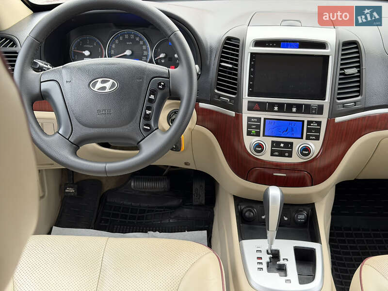 Внедорожник / Кроссовер Hyundai Santa FE 2006 в Виннице