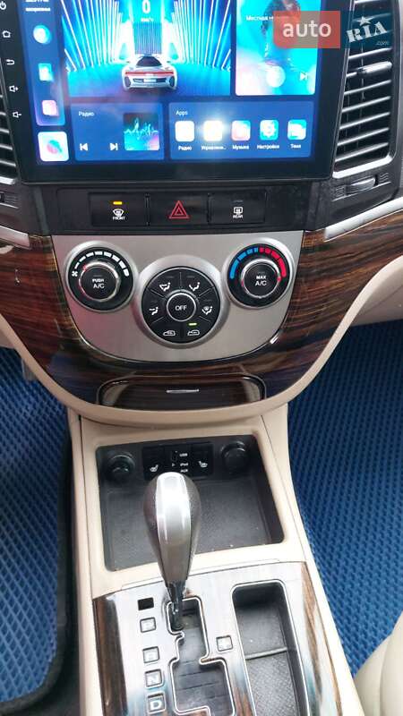 Внедорожник / Кроссовер Hyundai Santa FE 2011 в Запорожье