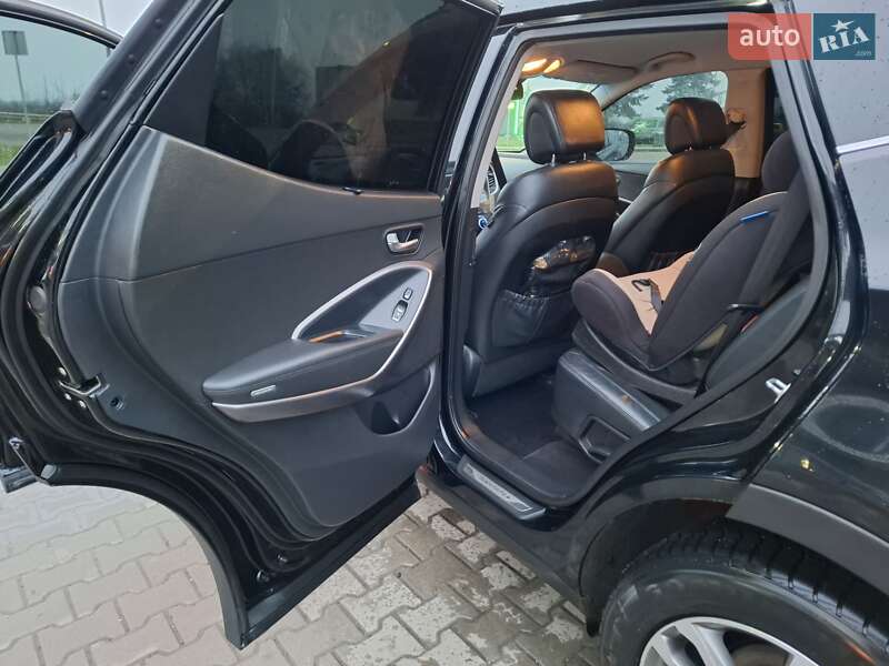 Позашляховик / Кросовер Hyundai Santa FE 2012 в Львові фото 12 Позашляховик / Кросовер Hyundai Santa FE 2012 в Львові
