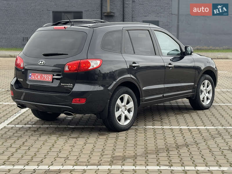 Внедорожник / Кроссовер Hyundai Santa FE 2009 в Ивано-Франковске