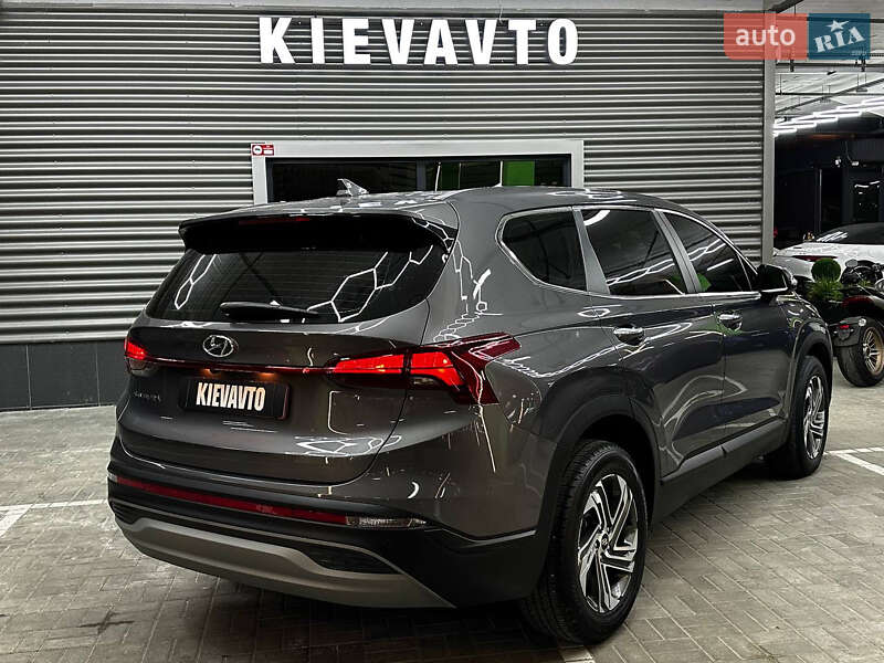 Внедорожник / Кроссовер Hyundai Santa FE 2020 в Киеве