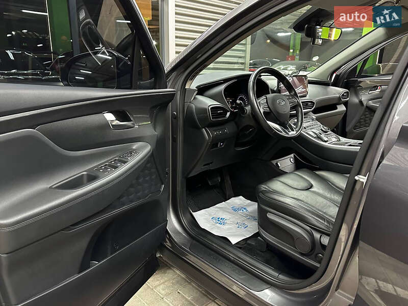 Внедорожник / Кроссовер Hyundai Santa FE 2020 в Киеве