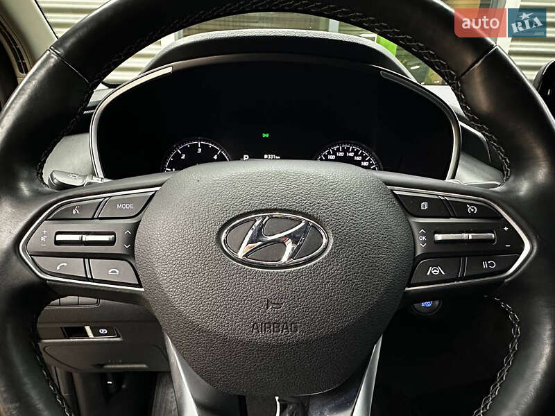 Внедорожник / Кроссовер Hyundai Santa FE 2020 в Киеве