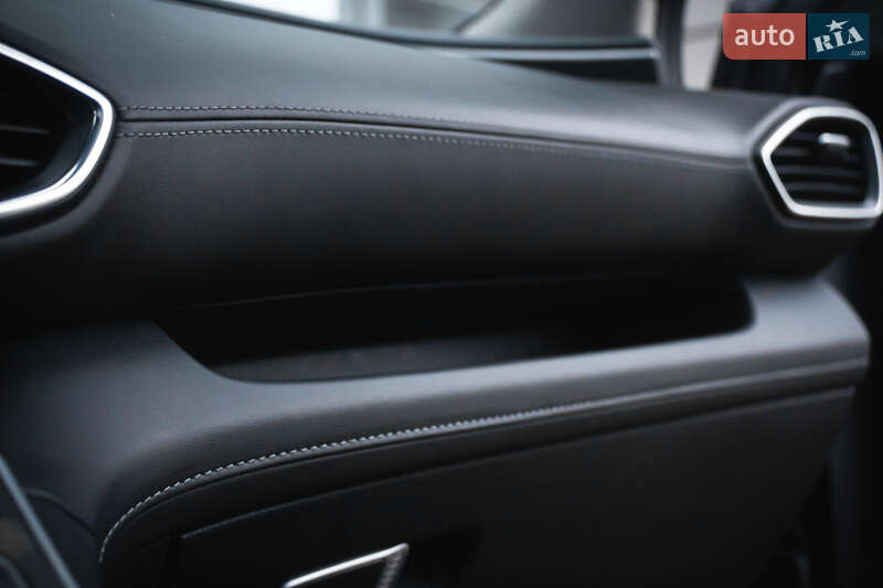 Внедорожник / Кроссовер Hyundai Santa FE 2023 в Киеве