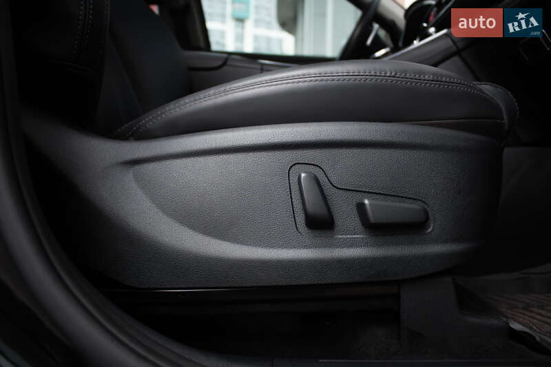 Внедорожник / Кроссовер Hyundai Santa FE 2023 в Киеве