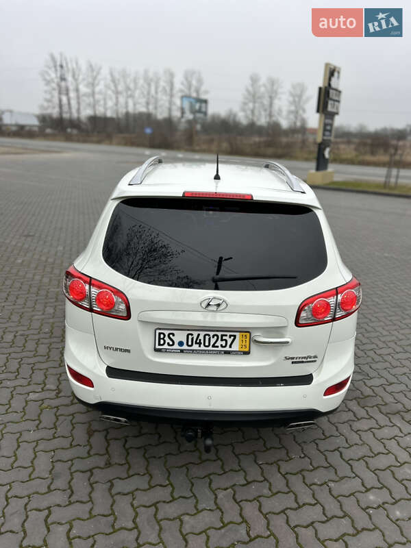 Внедорожник / Кроссовер Hyundai Santa FE 2011 в Коломые