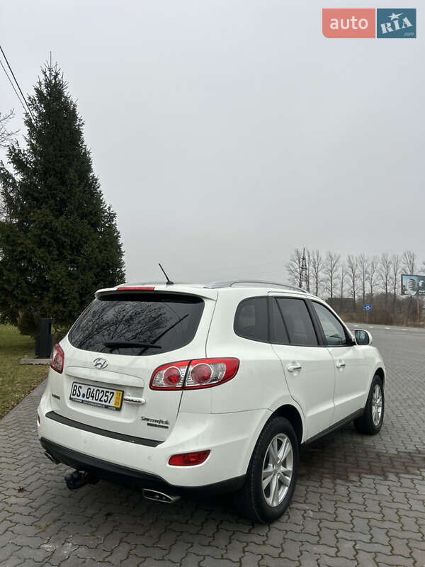 Внедорожник / Кроссовер Hyundai Santa FE 2011 в Коломые