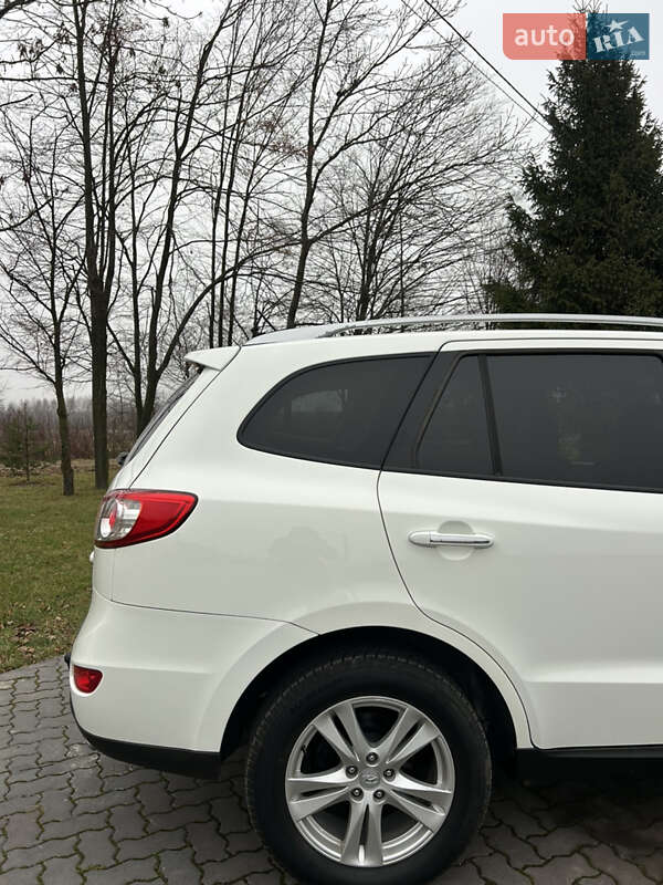 Внедорожник / Кроссовер Hyundai Santa FE 2011 в Коломые