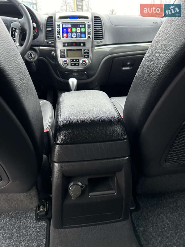 Внедорожник / Кроссовер Hyundai Santa FE 2011 в Коломые