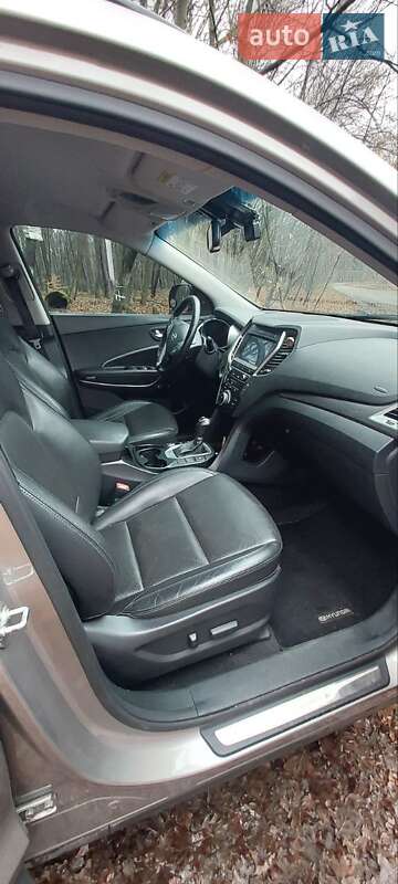 Внедорожник / Кроссовер Hyundai Santa FE 2017 в Киеве фото 6 Внедорожник / Кроссовер Hyundai Santa FE 2017 в Киеве