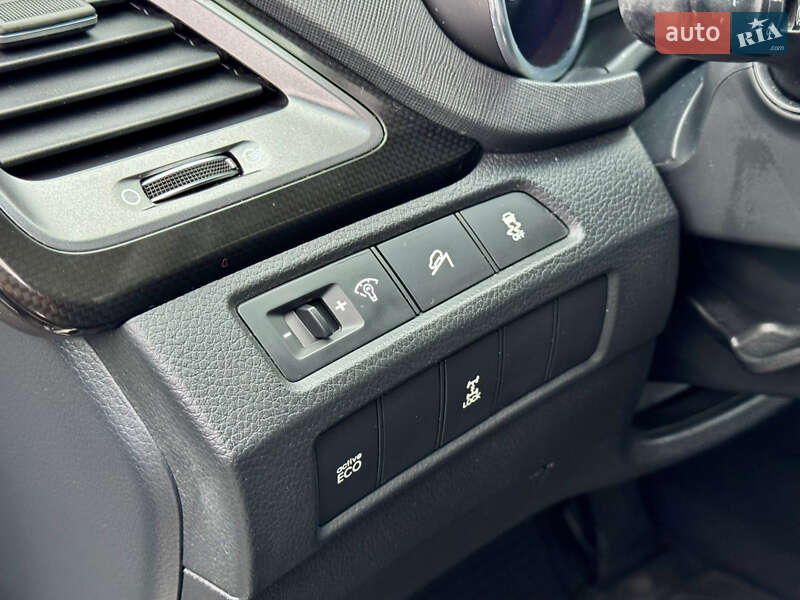 Внедорожник / Кроссовер Hyundai Santa FE 2014 в Полтаве фото 31 Внедорожник / Кроссовер Hyundai Santa FE 2014 в Полтаве