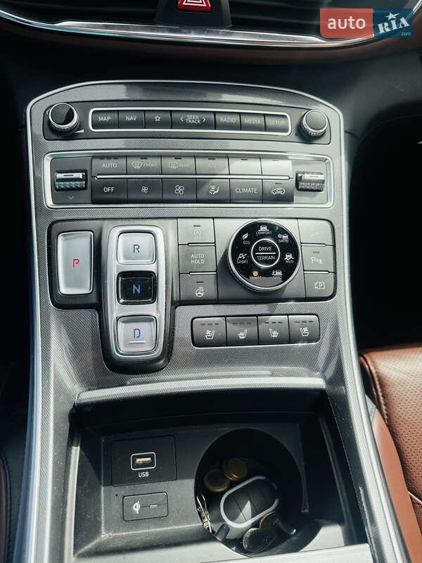 Внедорожник / Кроссовер Hyundai Santa FE 2021 в Одессе