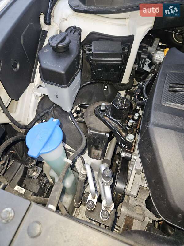 Внедорожник / Кроссовер Hyundai Santa FE 2018 в Одессе фото 7 Внедорожник / Кроссовер Hyundai Santa FE 2018 в Одессе