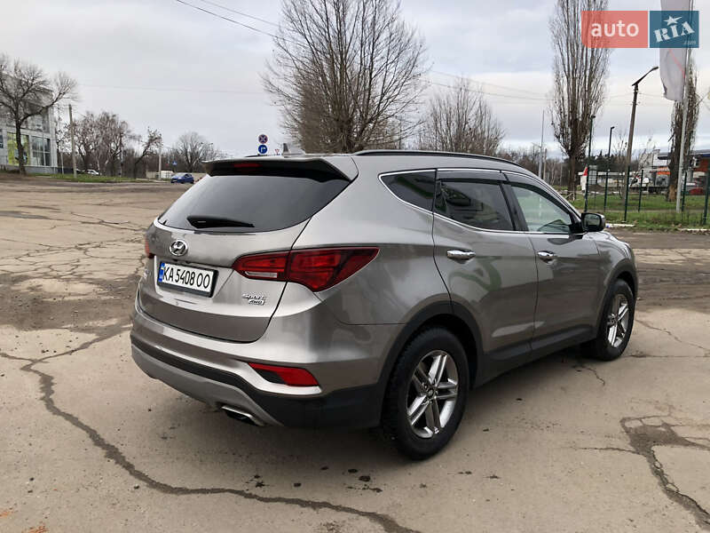 Внедорожник / Кроссовер Hyundai Santa FE 2018 в Николаеве