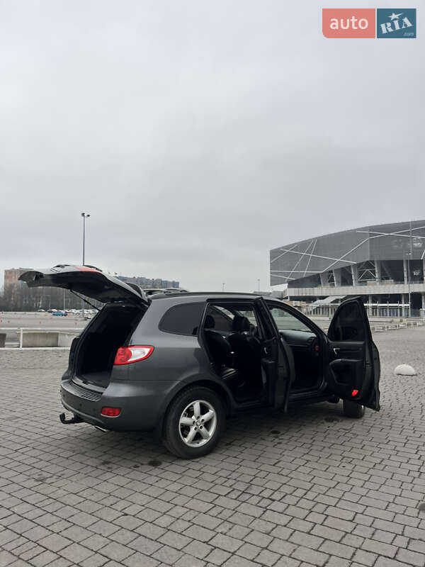 Позашляховик / Кросовер Hyundai Santa FE 2006 в Хмельницькому