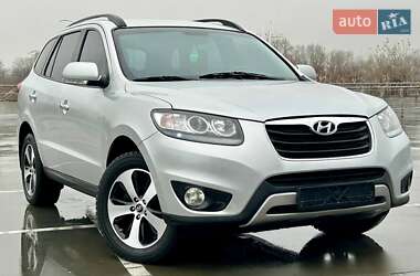 Внедорожник / Кроссовер Hyundai Santa FE 2012 в Киеве
