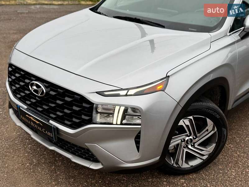 Внедорожник / Кроссовер Hyundai Santa FE 2023 в Киеве