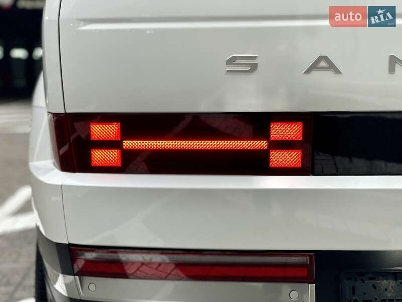 Внедорожник / Кроссовер Hyundai Santa FE 2024 в Киеве