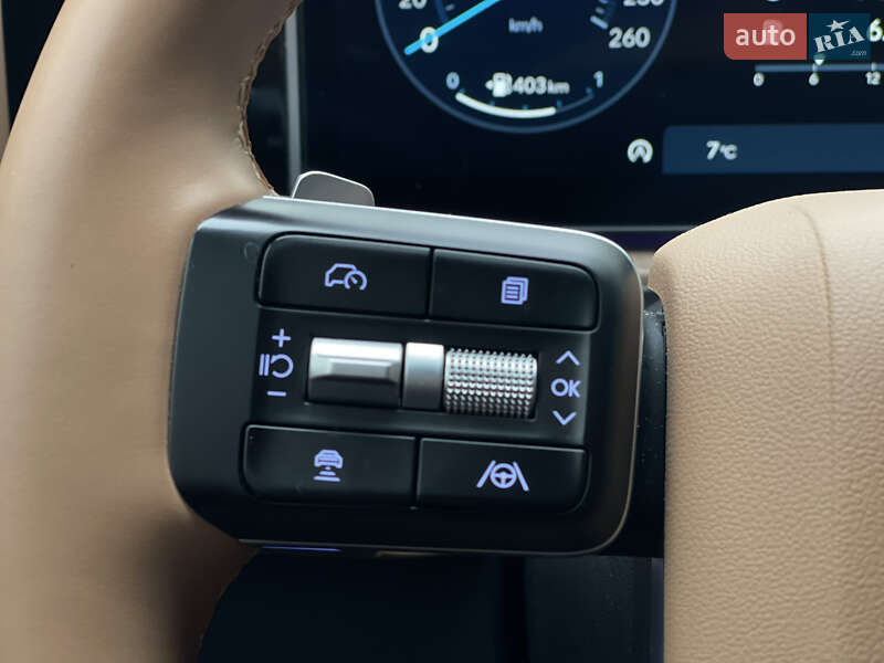 Внедорожник / Кроссовер Hyundai Santa FE 2024 в Киеве