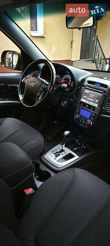 Внедорожник / Кроссовер Hyundai Santa FE 2010 в Дрогобыче фото 10 Внедорожник / Кроссовер Hyundai Santa FE 2010 в Дрогобыче