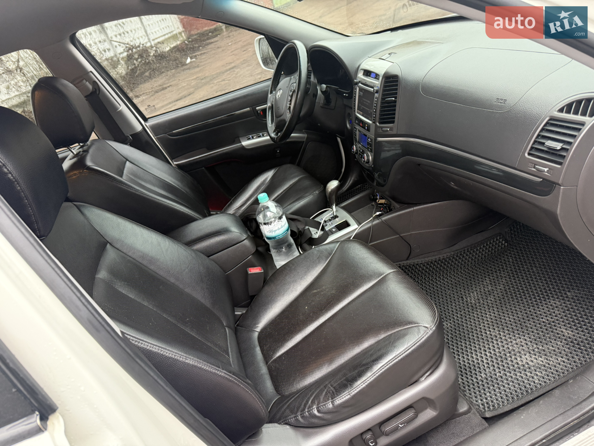 2011 Hyundai Santa Fe - мініатюра 8