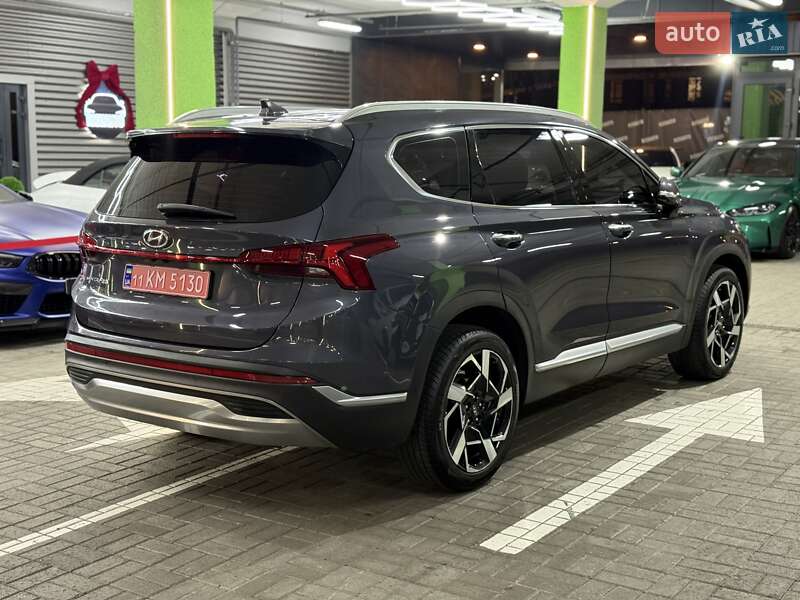 Внедорожник / Кроссовер Hyundai Santa FE 2021 в Киеве