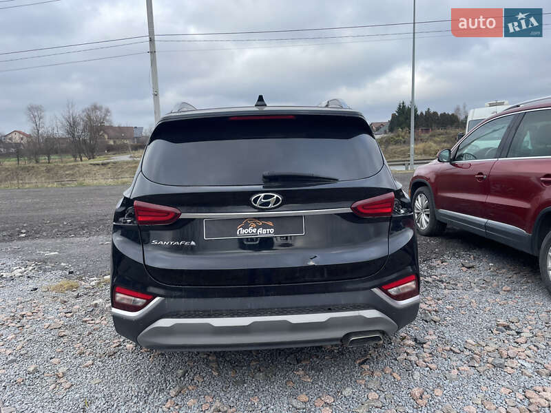 Внедорожник / Кроссовер Hyundai Santa FE 2019 в Львове