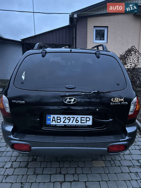 Внедорожник / Кроссовер Hyundai Santa FE 2004 в Тыврове