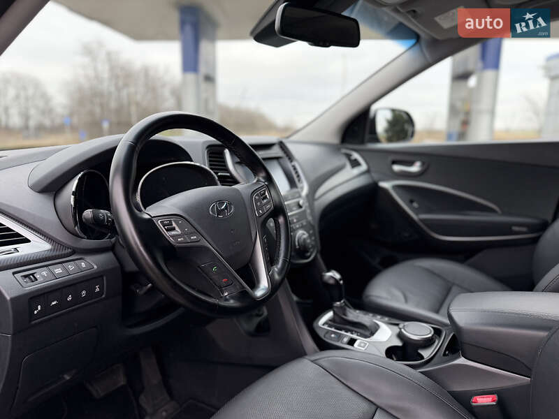 Внедорожник / Кроссовер Hyundai Santa FE 2016 в Радивилове фото 38 Внедорожник / Кроссовер Hyundai Santa FE 2016 в Радивилове