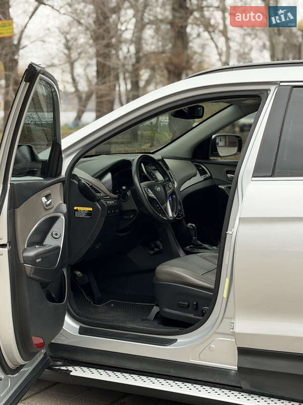 Внедорожник / Кроссовер Hyundai Santa FE 2013 в Запорожье