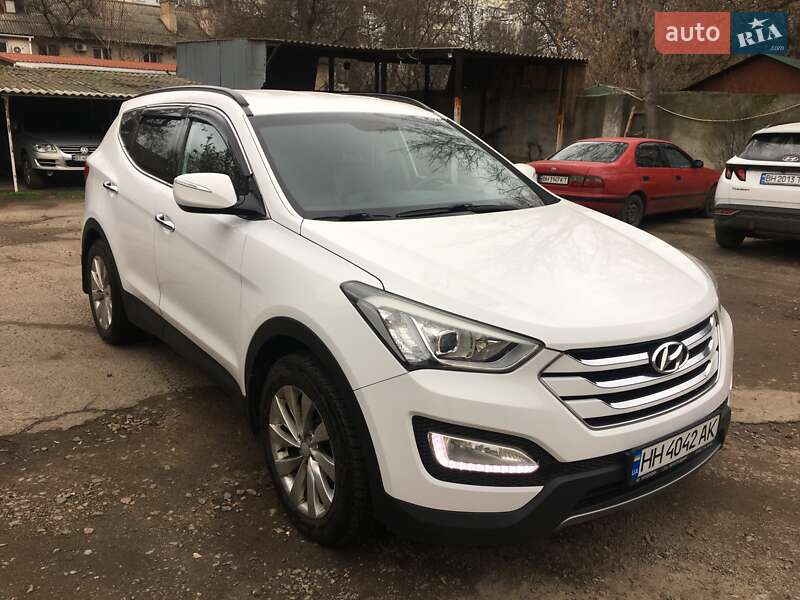 Позашляховик / Кросовер Hyundai Santa FE 2013 в Одесі
