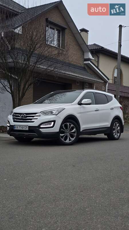Позашляховик / Кросовер Hyundai Santa FE 2013 в Києві