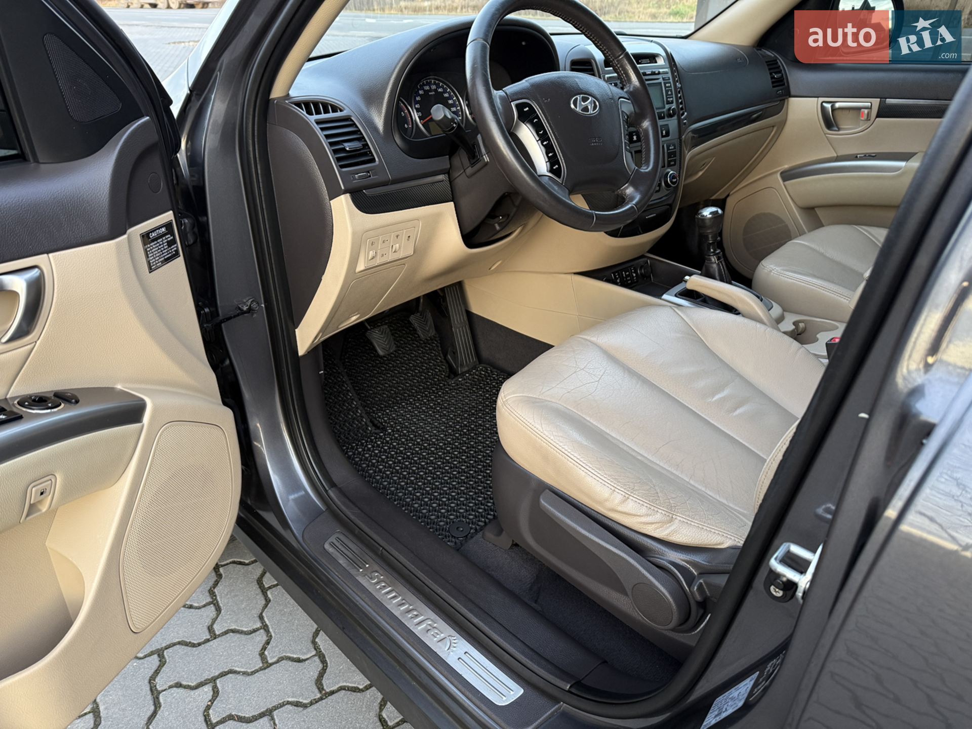 2011 Hyundai Santa Fe - мініатюра 14