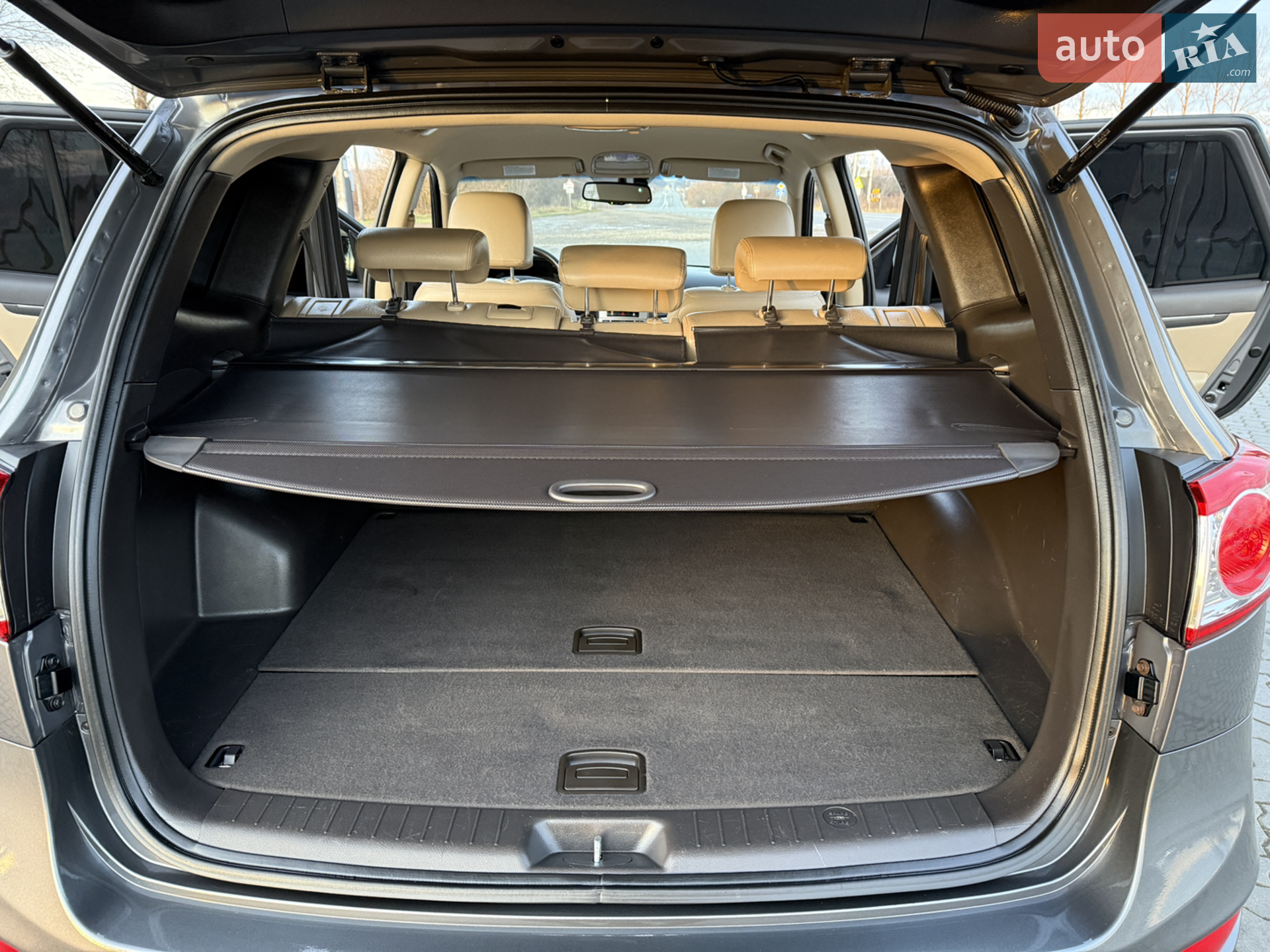 2011 Hyundai Santa Fe - мініатюра 29