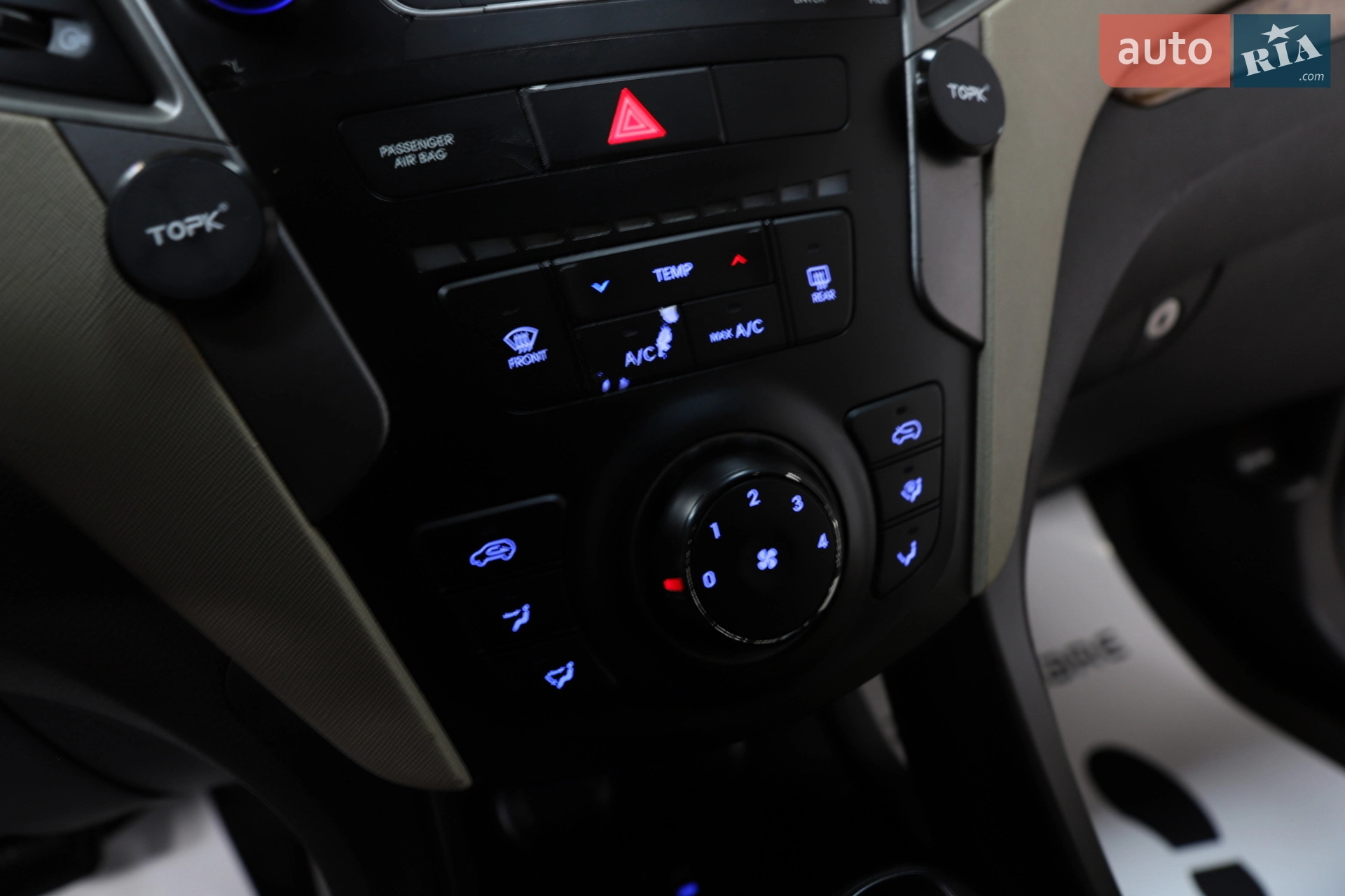2015 Hyundai Santa Fe - мініатюра 71