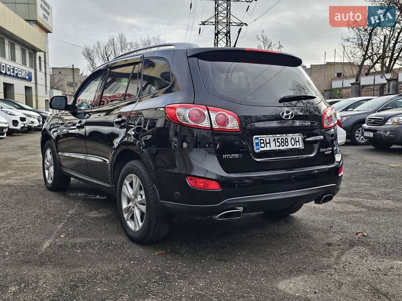Позашляховик / Кросовер Hyundai Santa FE 2010 в Одесі