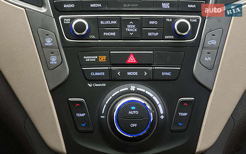 Позашляховик / Кросовер Hyundai Santa FE 2016 в Львові